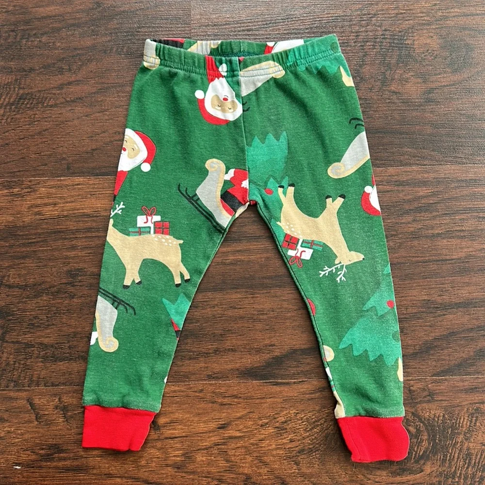 Carter’s Christmas Pajama Set Sz 18M